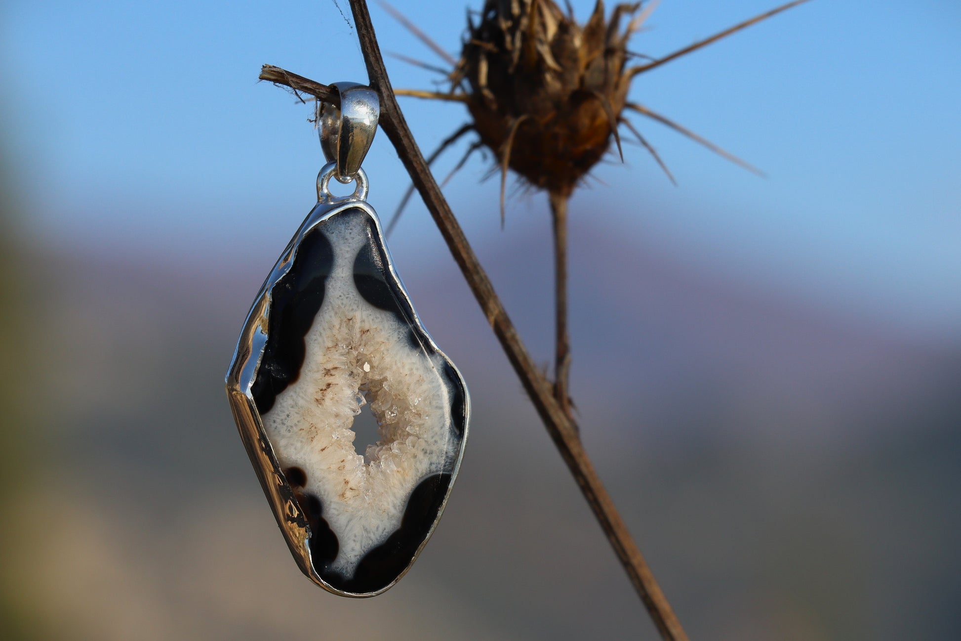 Close up of Sparkling Druzy Quartz in Agate. Grounded Insight stone for Inner Steadiness.