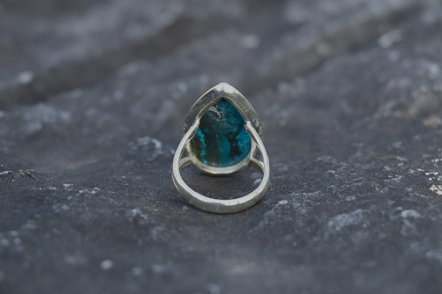 Deep Blue Azurite statement ring. Third Eye jewelry for Mental Clarity and spiritual inquiry.