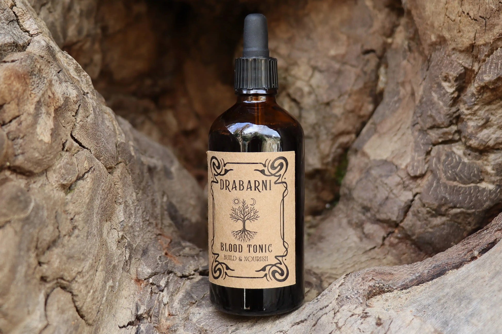 Drabarni Blood Tonic herbal tincture for anemia support and iron deficiency. A handcrafted botanical extract designed to nourish blood health and restore vitality.