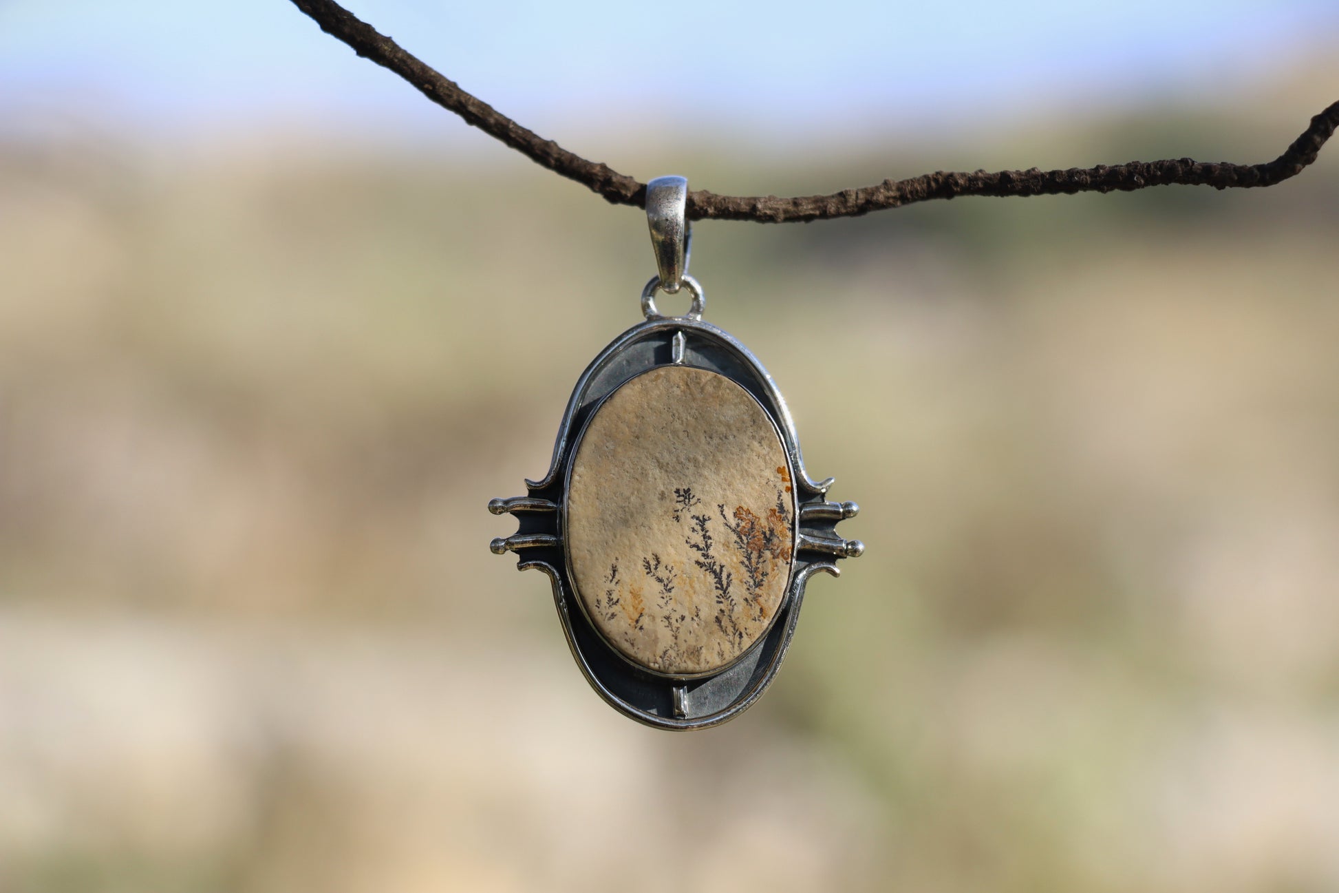 Leaf Jasper Pendant in 925 Sterling Silver. Venus Saturn crystal for Grounding and steadiness.