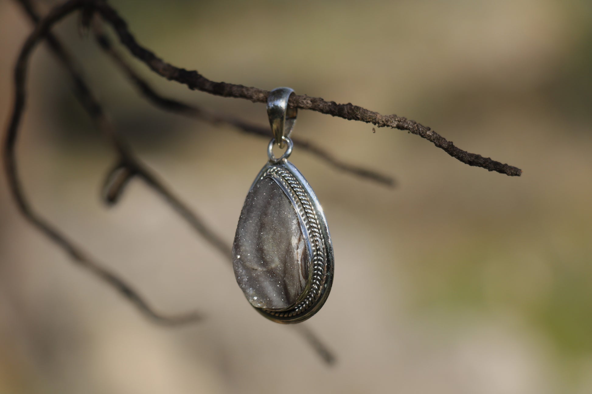 Natural Quartz Druzy stone from dry landscapes. Earthy jewelry for emotional safety.